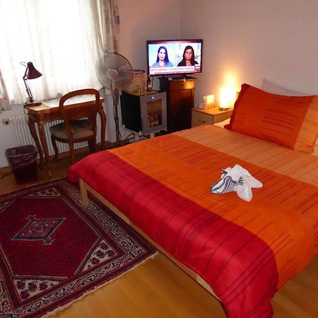 B&B Pappelweg - 2 Muttenz Eksteriør bilde