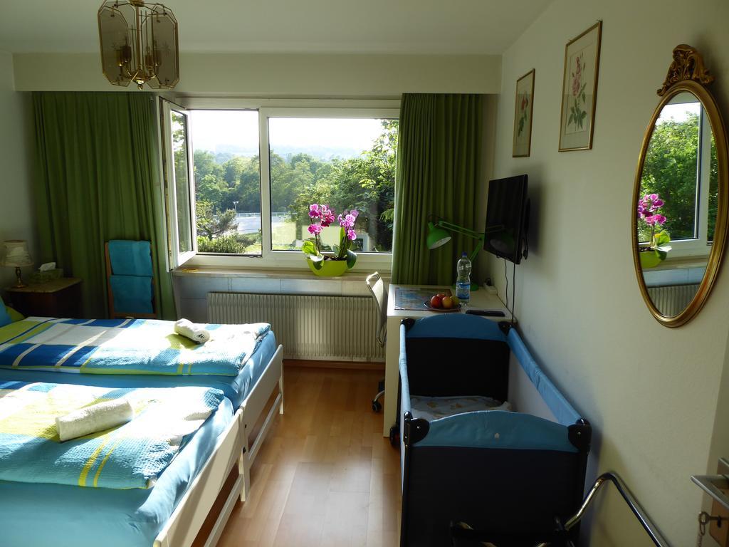 B&B Pappelweg - 2 Muttenz Eksteriør bilde