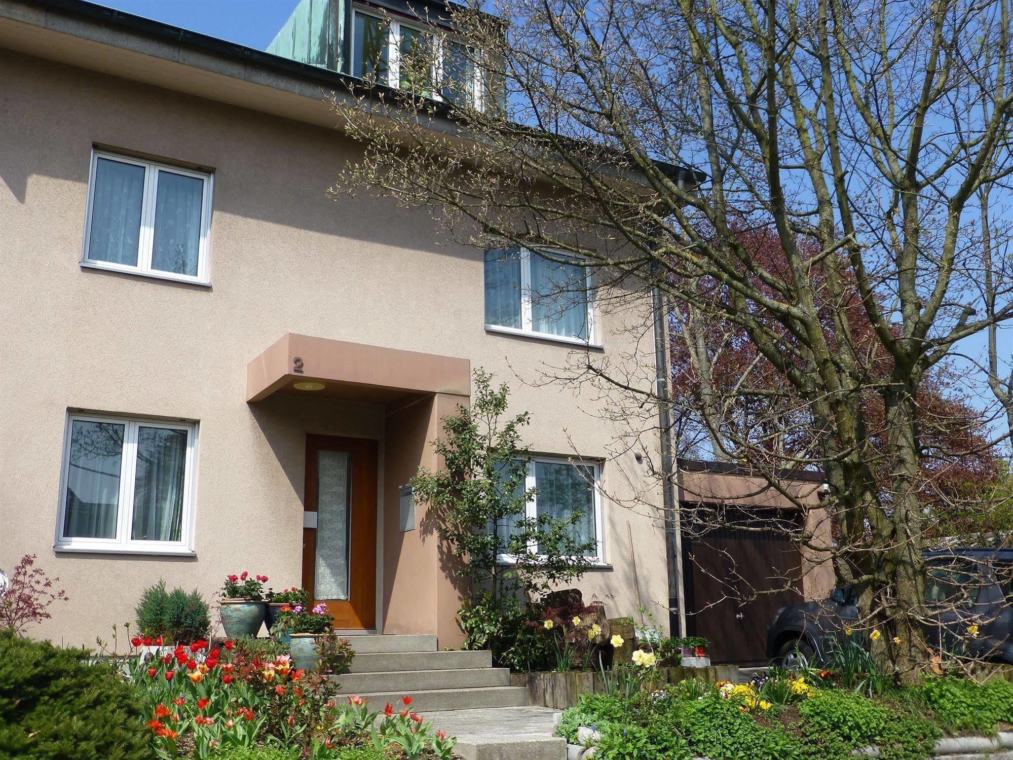 B&B Pappelweg - 2 Muttenz Eksteriør bilde